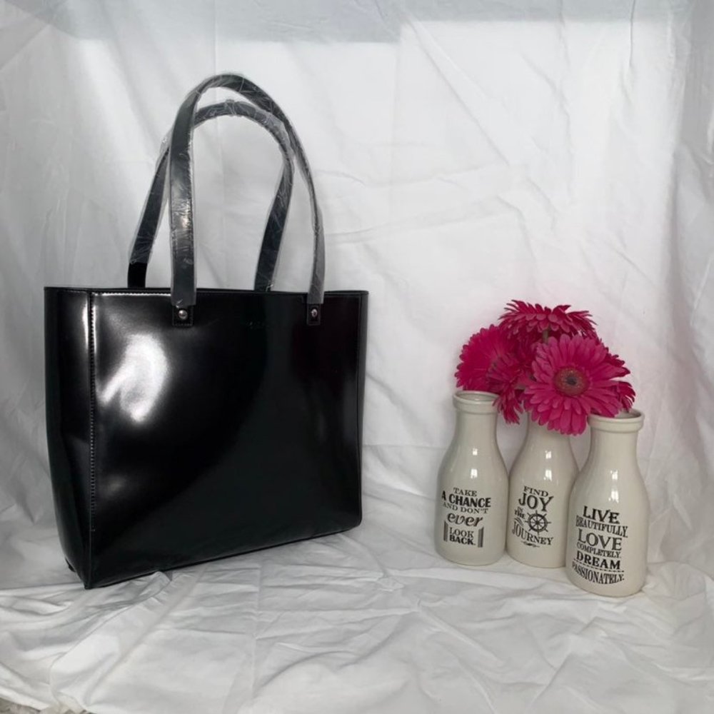 Givenchy logo shoulder bags